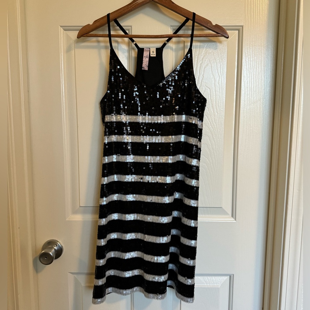 Alya Sequinced Striped Black and White Mini Strap Dress
